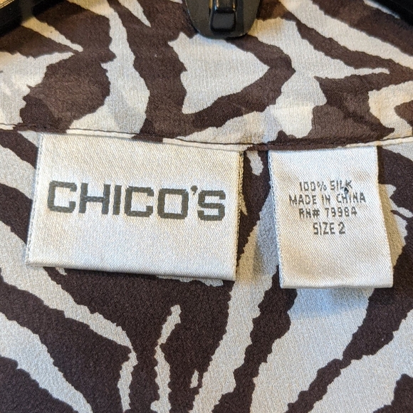 Chico's zebra print silk wrap blouse - Picture 4 of 4